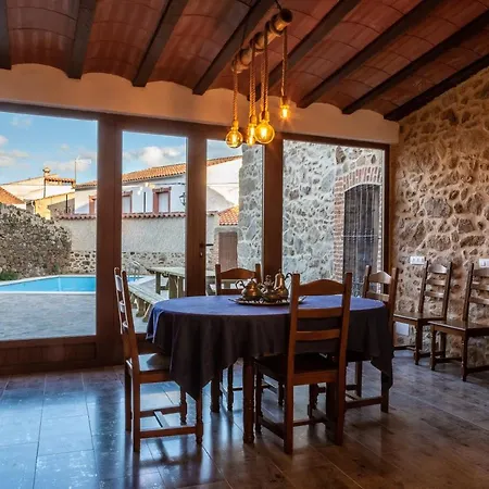 El Pelaor Country house Benquerencia