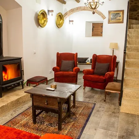 カントリーハウス El Pelaor *